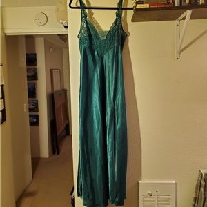 Victoria Secret Emerald Green Vintage Gold Label Satin Lace Long Night Gown M